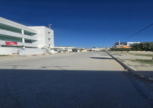 A Vendre terrain a Dar Chabane el fehri - Bien immobilier à {"id":16,"country_id":219,"name":"NABEUL","slug":"nabeul"} - Image 2 - EYA IMMO - Agence Immobilière EYA IMMO